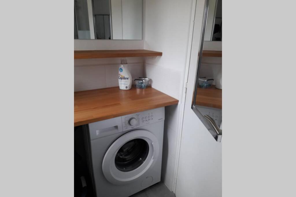 Loft Haut De Gamme Centre Montargis, Place De Parking, Local A Velos, Linge De Lits Et Serviettes, Coin Riviere Amenage, Hamac, Epicerie, Velos En Option, Tout Confort Jusqu'A 4 Voyageurs Екстериор снимка